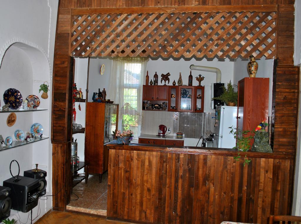 Tamar Guest House Гори Номер фото